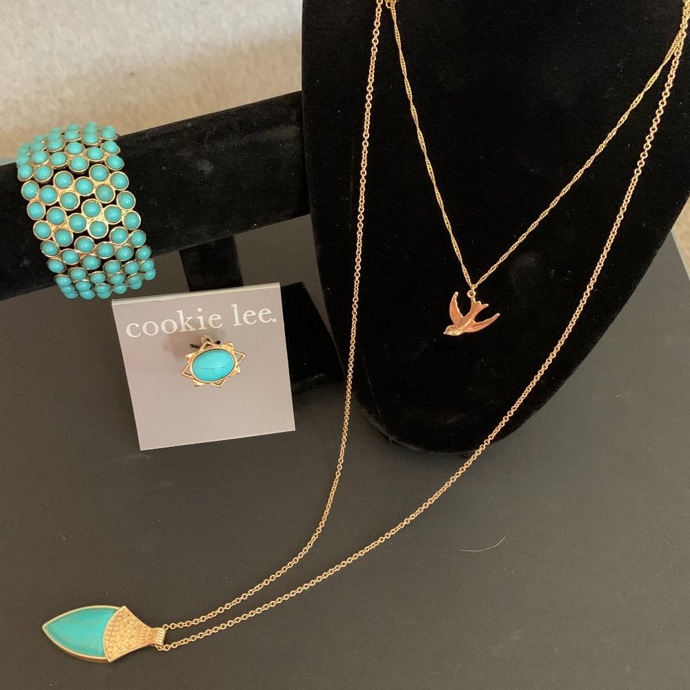 COPY - Turquoise Bead Necklace/Bracelet/Ring Set